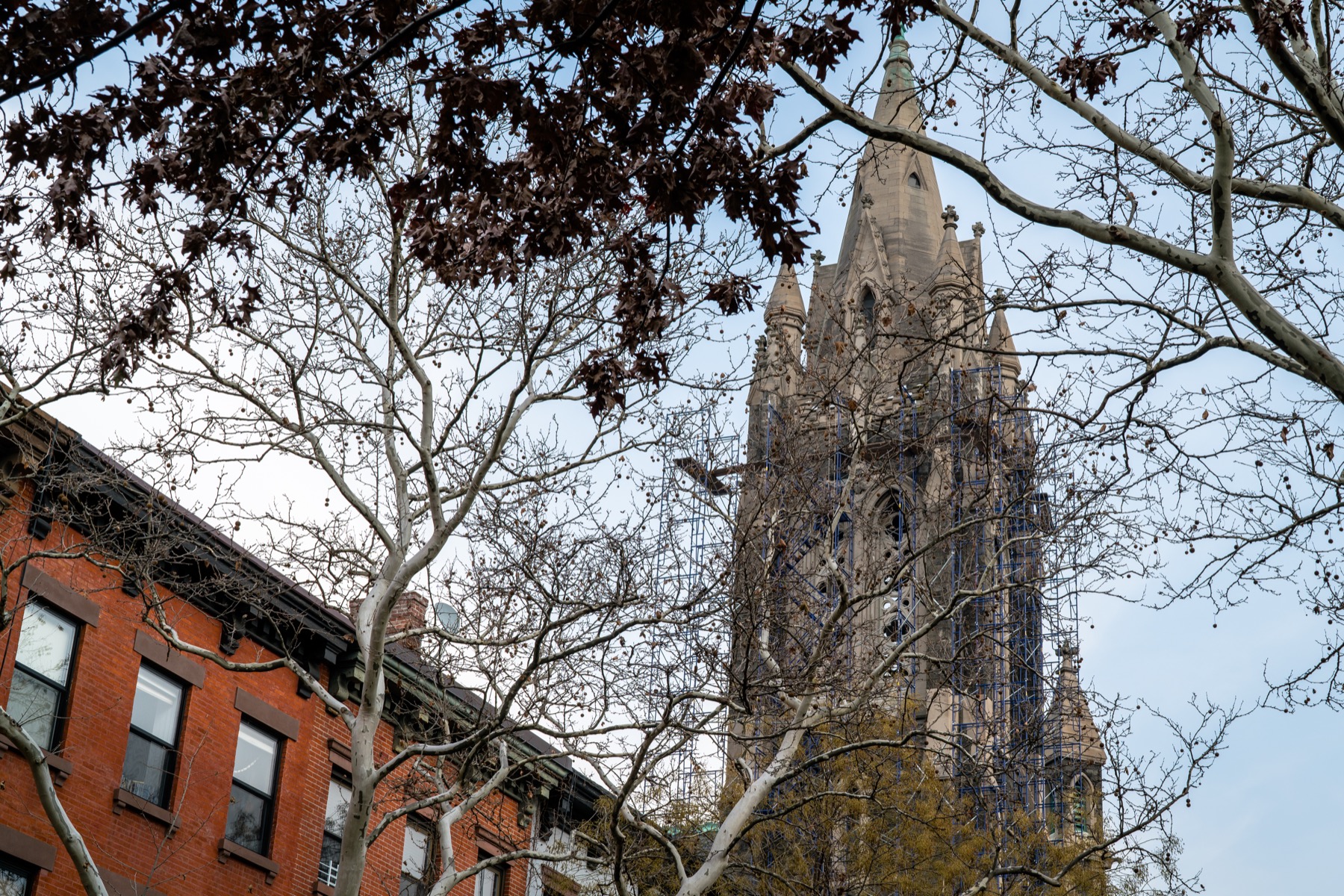 Tall narrow pipe scaffolding in Brooklyn, New York City